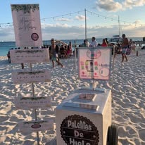 Carrito decorado de Hello Kitty